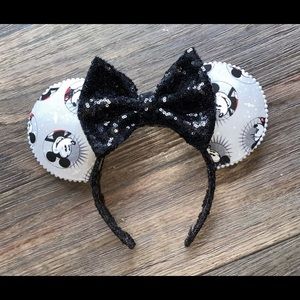 Mickey Disney Ears with a Bow
